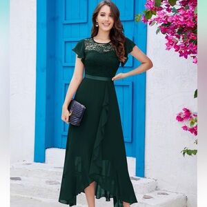 Elegant Green Lace Maxi Dress